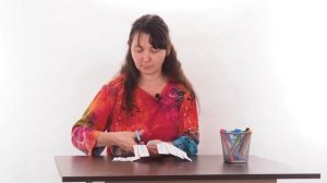 Как пролезть через лист бумаги? Показываем медленно и подробно известный фокус с ножницами