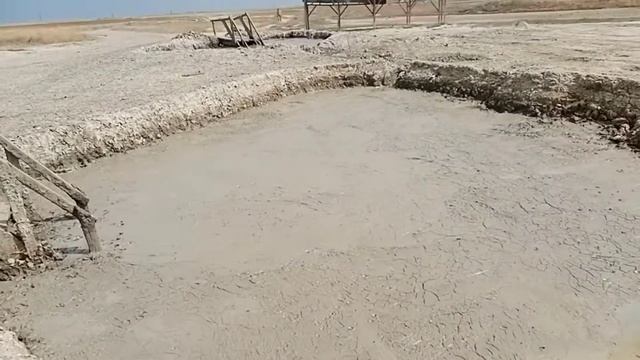 Грязевые вулканы на Таманском полуострове. Вулкан Гефест. смотреть онлайн