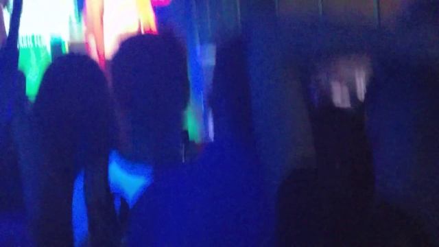 Big Russian Boss ft. Young P&H - Hustle Hard Flava (live Yalta Club) смотреть онлайн