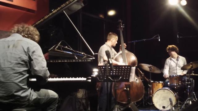 come as you are (by nirvana) смотреть онлайн