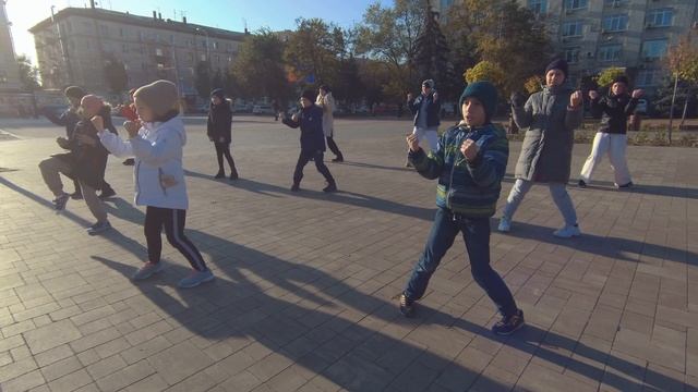 Утренняя тренировка смотреть онлайн