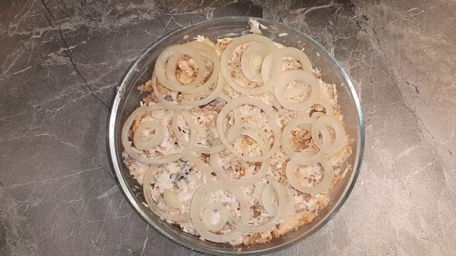 Новогодний стол 2020! салат ОРЕШЕК #новыйгод2020 #рецептсалата #новогоднийстол смотреть онлайн