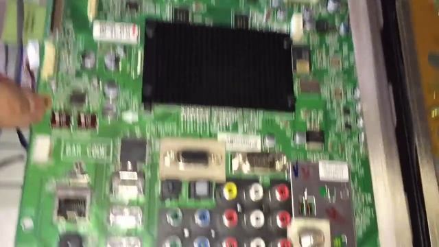 TV turns ON but no picture or sound black screen FIX смотреть онлайн