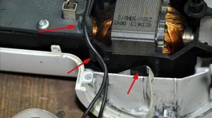 Reparatur Küchenmaschine Bosch MUM 4750 (Profimixx 47) - Kitchen machine repair (assembly)