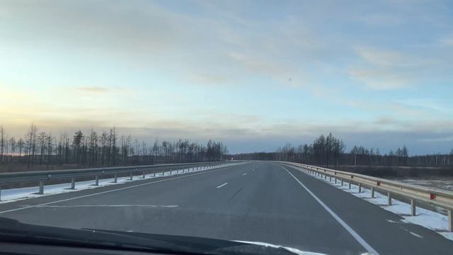 Зимний перегон двух Toyota Vitz Владивосток-Новосибирск. смотреть онлайн