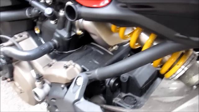 Ducati Monster 1200 Start up and Sound смотреть онлайн