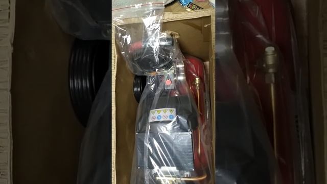 Моя распаковка компрессор Intertool PT-0007 смотреть онлайн