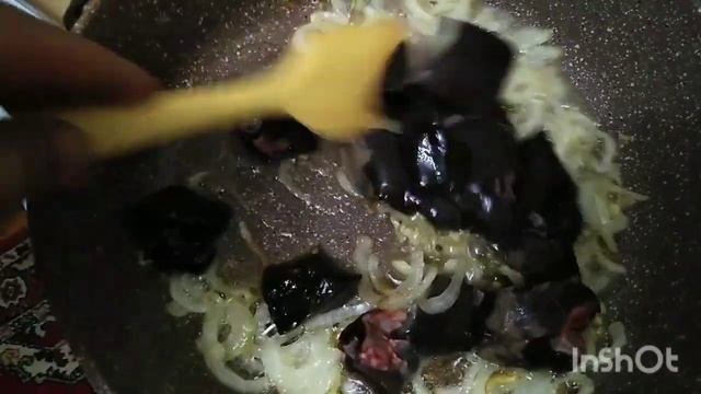 Как жарить печень баранины с луком. Вкусно, просто и быстро!!! смотреть онлайн