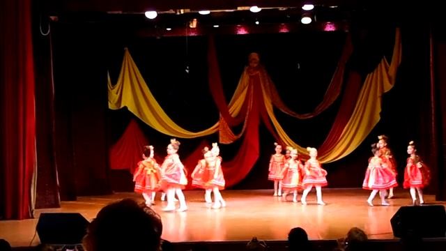 "ЦАРЕВНА" исп ДХС "КАПЕЛЬКИ" РДК г ПЕТУШКИ 21.04.2018 смотреть онлайн