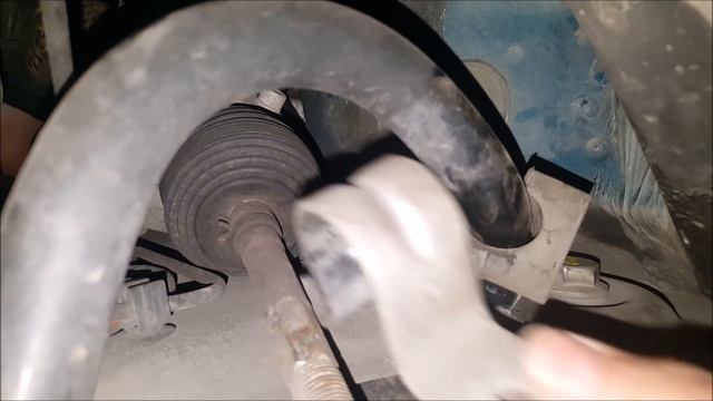 [PL/EN] Renault Laguna 2 - Wymiana mocowań / gum oraz łączników stabilizatora смотреть онлайн
