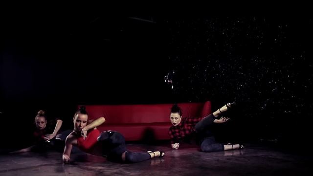 Choreo Nastya Yurasova (Elliot Moss – Slip) Frame up strip смотреть онлайн