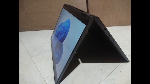 Lenovo Yoga 7 Laptop Review