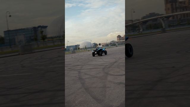 Новая мечта любой девушки - парень на CFMOTO! смотреть онлайн