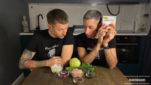 Тайська кухня. Лааб гай (намток). ลาบ-น้ำตก ไก่. Thai larb recipe смотреть онлайн