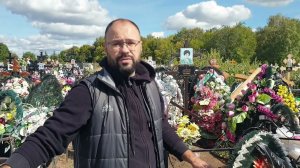 Установка памятника на кладбище, почему дорого?