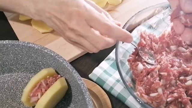 Блюдо из моего детства) Картошка-мясо, картошка-мясо! смотреть онлайн