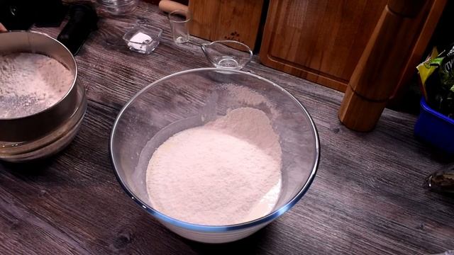 How to Cook FLUFFY PANCAKES on Kefir? Simple and Delicious Recipe from Russian Cuisine! смотреть онлайн
