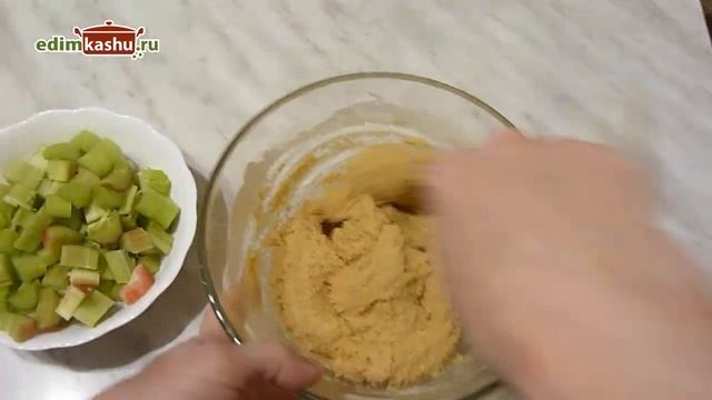 Пирог с ревенем. Очень вкусный!? Простой и быстрый рецепт! Не лопух, не щавЕль... Угощаю! РевЕнь! смотреть онлайн