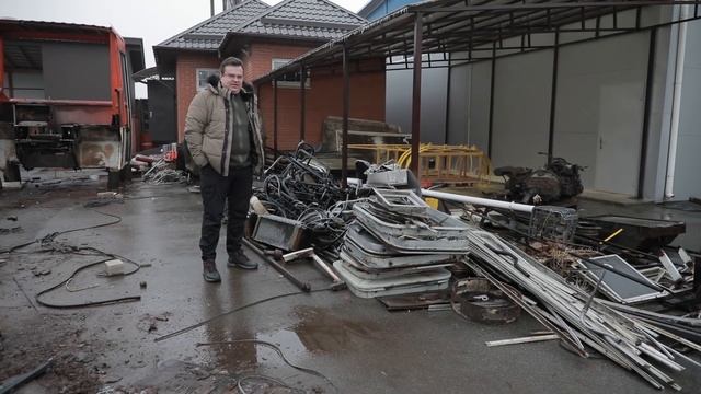 Как заработать на металлоломе? Утилизация Икарусов. смотреть онлайн