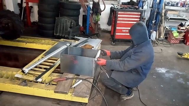 Коптильня Своими Руками для Горячего Копчения . На что обратить особое внимание при изготовлении смотреть онлайн