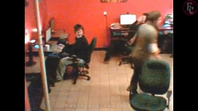 Психи за компьютером / Psychos At The Computer