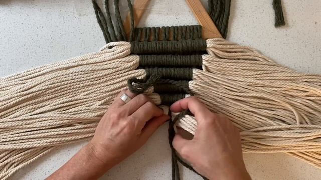 modern chunky multi-colored macrame wall hanging смотреть онлайн