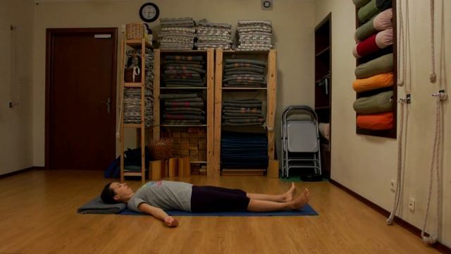 Йога для начинающих- Юлия Новикова. Шавасана. смотреть онлайн