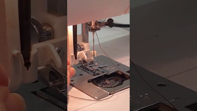 Machine à coudre Husqvarna смотреть онлайн