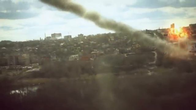 Падение обломка метеорита в Челябинске!! (Russian Meteorite) смотреть онлайн