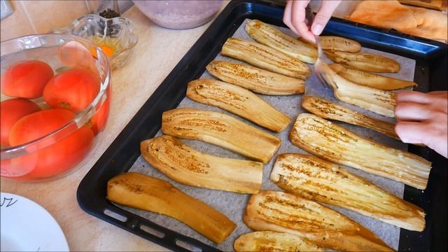 рецепт БАКЛАЖАНЫ запеченные БАКЛАЖАНЫ с ФАРШЕМ под томатной заливкой Баклажаны в духовке смотреть онлайн