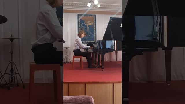 ПРОНСКИЙ СВЯТОСЛАВ, ЛАУРЕАТ МЕЖДУНАРОДНЫХ КОНКУРСОВ. Л.БЕТХОВЕН.СОНАТА ,,ПАТЕТИЧЕСКАЯ'^ смотреть онлайн