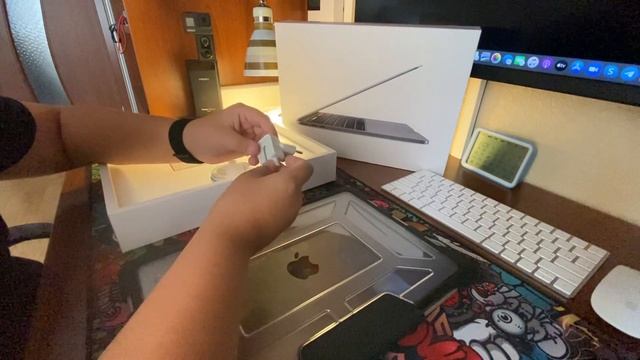 MacBook Pro 13-inch 2020 - обзор