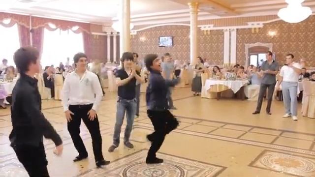 Лезгинка, дети США. Лезгинка, Кавказ.Lezginka dance , USA kids. Lezginka , Caucasus, CIA. смотреть онлайн