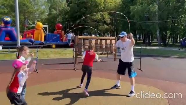 восьмерка две скакалки смотреть онлайн