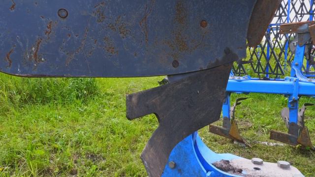 Настоящий богатырь в поле – отзыв на оборотный полунавесной плуг PERESVET смотреть онлайн