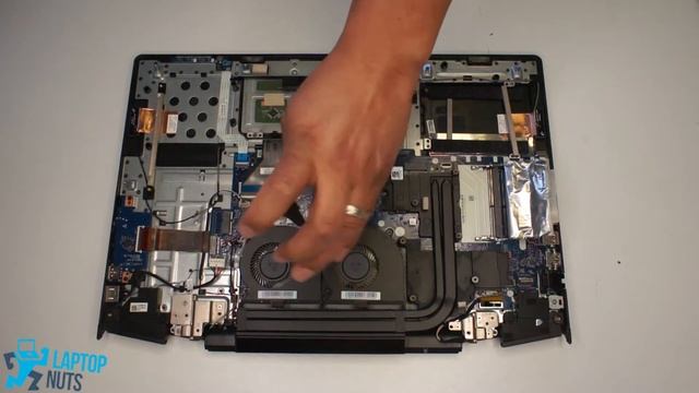 Laptop Lenovo Ideapad Y700 17ISK Disassembly Take Apart Sell.Battery, Motherboard, Heatsink and fan смотреть онлайн