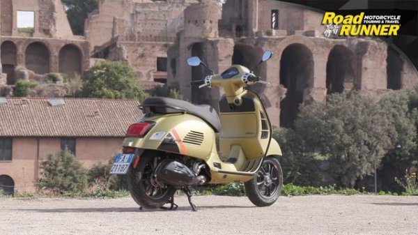 Review: 2023 Vespa 300 GTS  [Motorcycle Road Test]