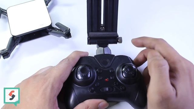 CHEAPEST Toy Drone with HD Camera in INDIA | ONLY Rs.1600 | SMRC S1 смотреть онлайн