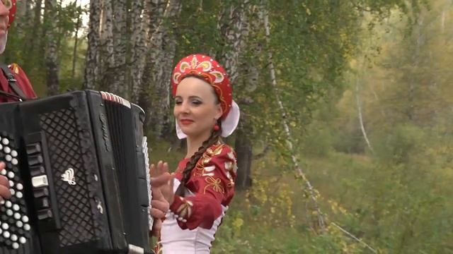 _Вьюн над водой _ ансамбль народной песни _Славица_ смотреть онлайн