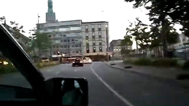 Volvo S40 T4 vs Camaro смотреть онлайн
