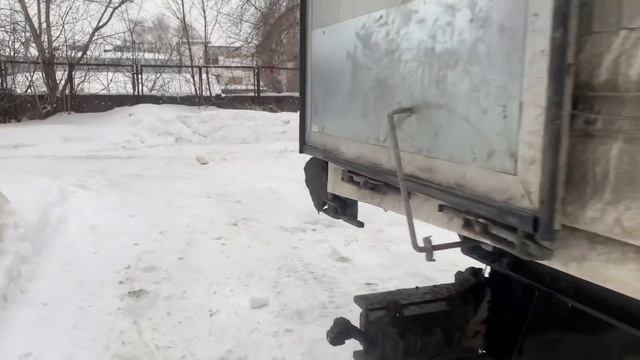 в Башкирии, Мерседес минус Брызговики , Чудо погрузка Молодой Дальнобой по России смотреть онлайн