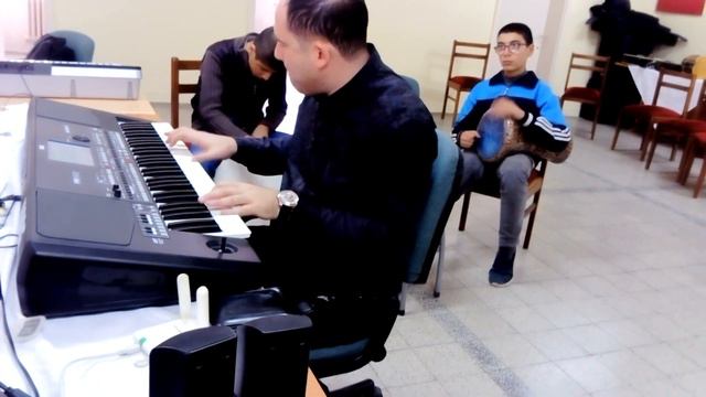 Allah Allah- İBRAHİM TATLISES смотреть онлайн