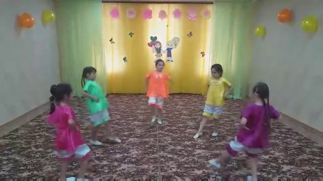 Танец "Горошинки" подготовительная группа смотреть онлайн