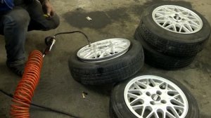 Одеваем узкую резину на широкие диски