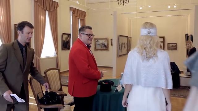 Александра Васильева в Оренбурге встречала коллекция Анны Советовой из оренбургского пухового платк смотреть онлайн