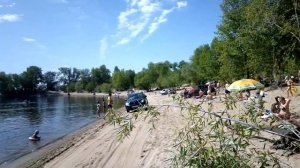 Дикий пляж на полуострове Копылово, г. Тольятти