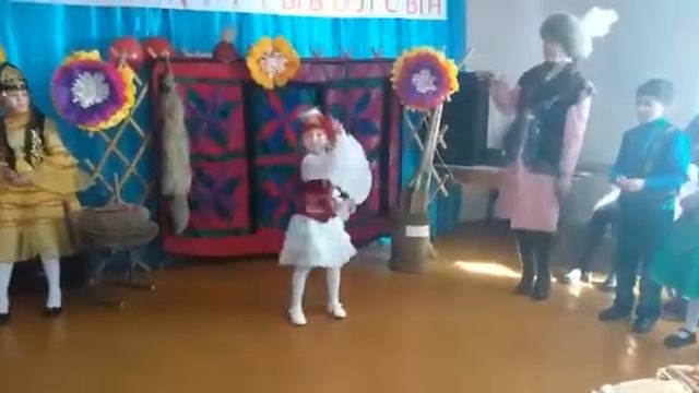 Наурыз Думан Казак би смотреть онлайн