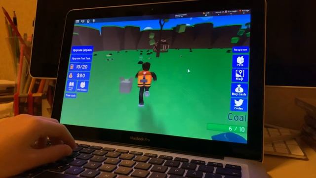 Летаю на джетпаке! Roblox jetpack simulator смотреть онлайн