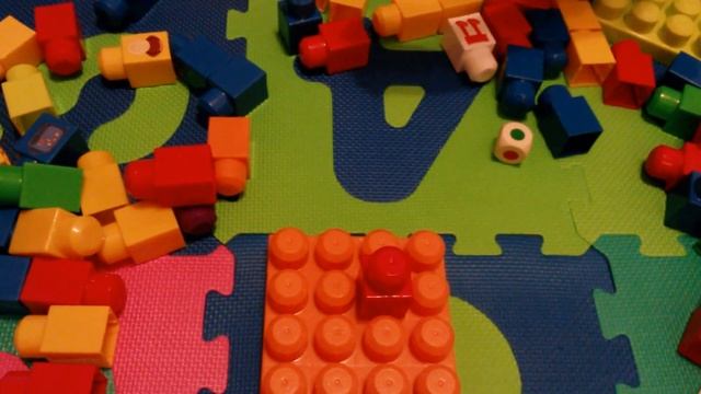 Игры с Мегаблокс Megabloks First Builders смотреть онлайн