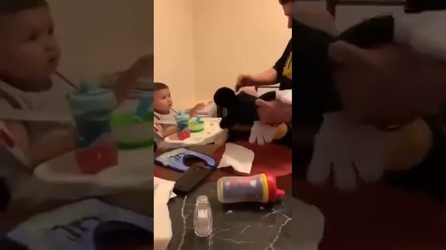 Кормление ребёнка смотреть онлайн